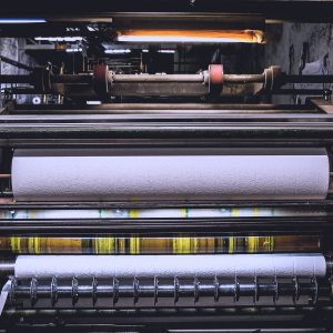 Цифровая печать: брендирование корпоративной одежды Uniko Clothing