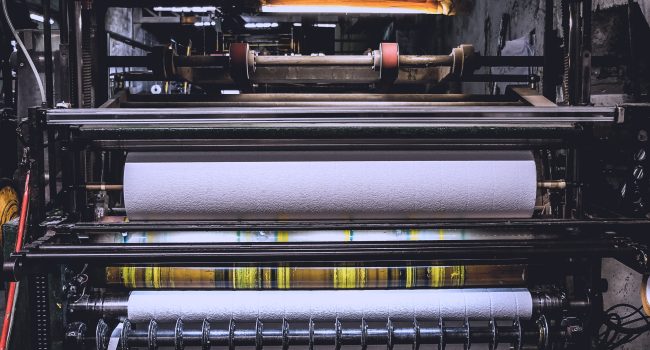 Цифровая печать: брендирование корпоративной одежды Uniko Clothing