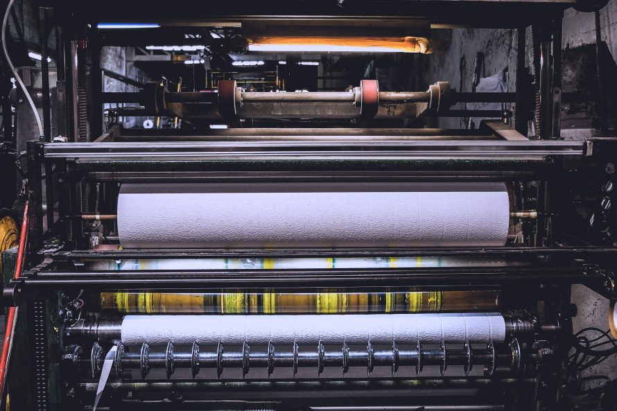 Цифровая печать: брендирование корпоративной одежды Uniko Clothing